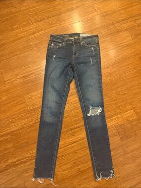 AG Adriano Goldschmied Dark Blue Distressed Skinny Jeans size 25R